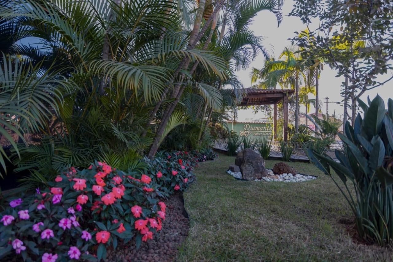 Diamante Palace Hotel Диамантина Екстериор снимка